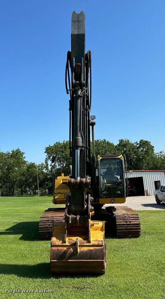 image for item OC9115 2014 John Deere 250G LC  excavator