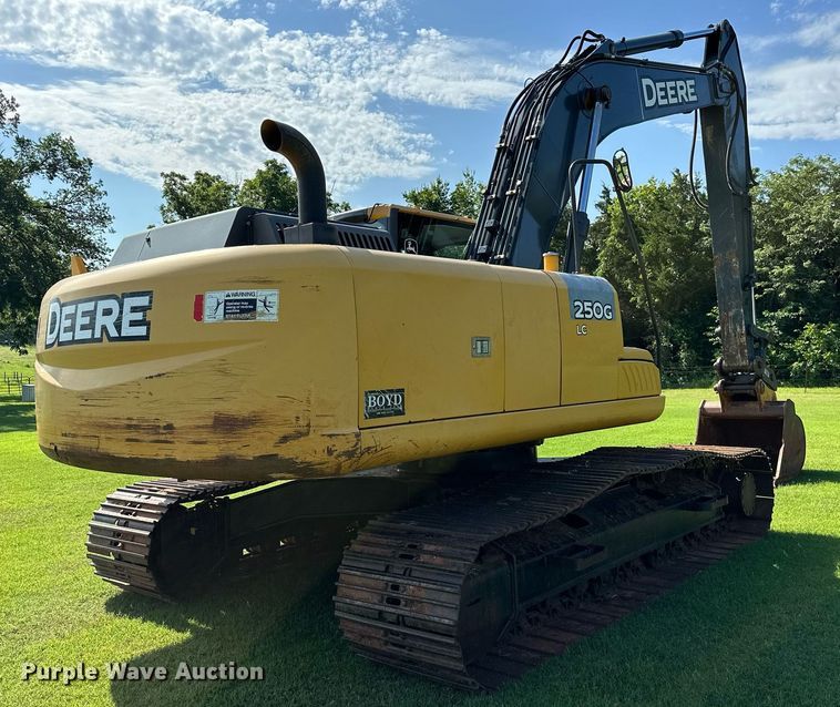 image for item OC9115 2014 John Deere 250G LC  excavator