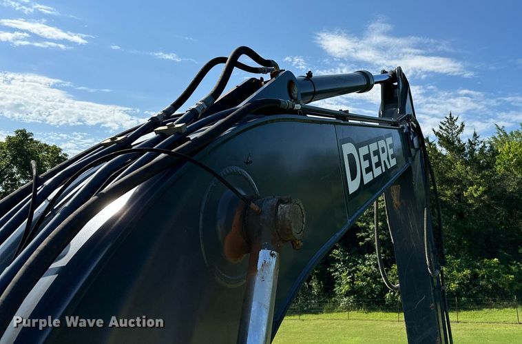 image for item OC9115 2014 John Deere 250G LC  excavator