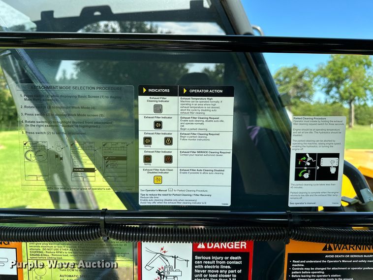 image for item OC9115 2014 John Deere 250G LC  excavator