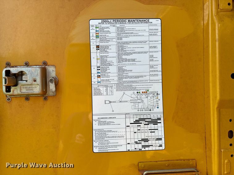 image for item OC9115 2014 John Deere 250G LC  excavator