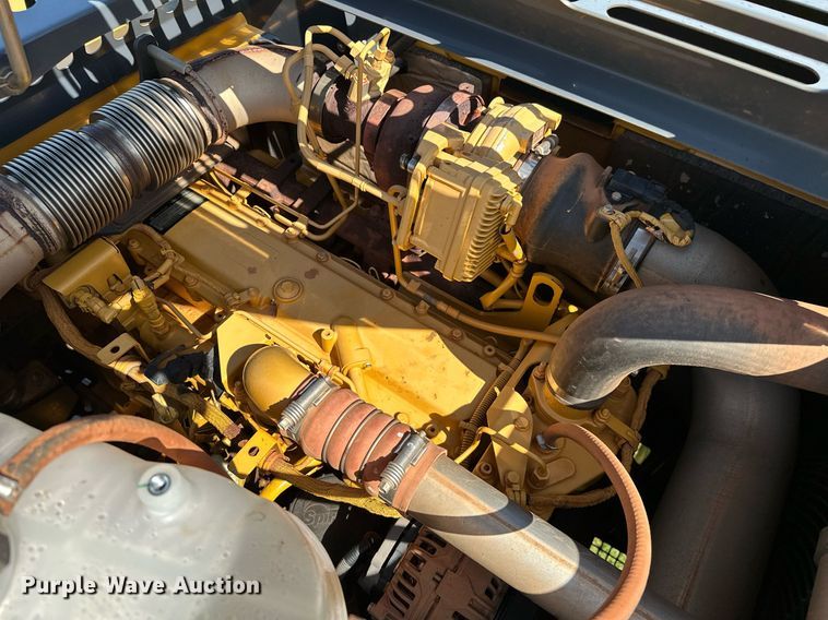 image for item OC9115 2014 John Deere 250G LC  excavator