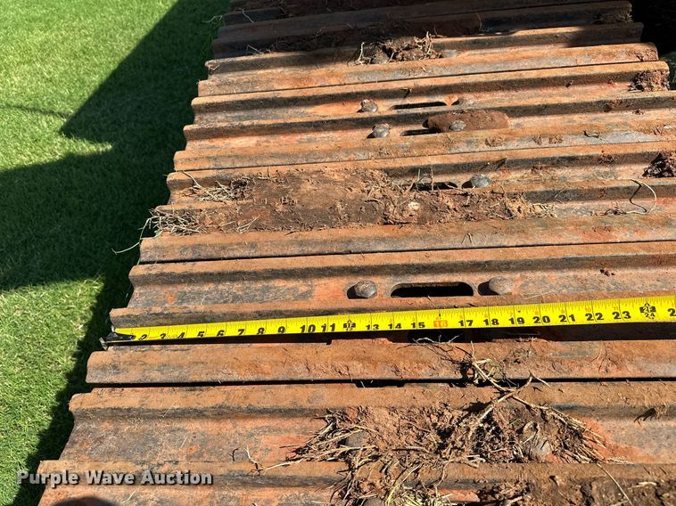 image for item OC9115 2014 John Deere 250G LC  excavator