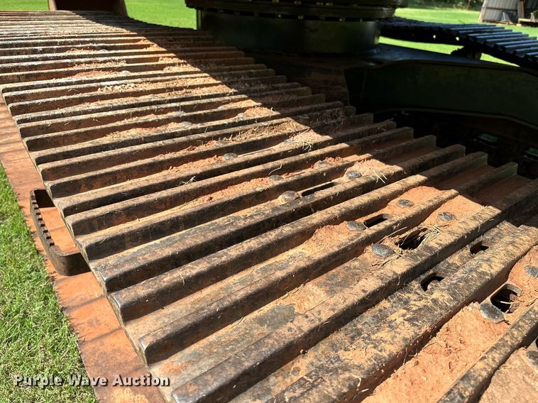 image for item OC9115 2014 John Deere 250G LC  excavator