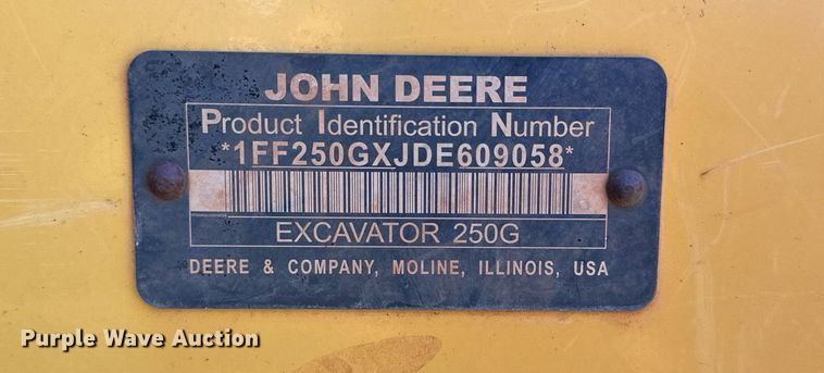image for item OC9115 2014 John Deere 250G LC  excavator