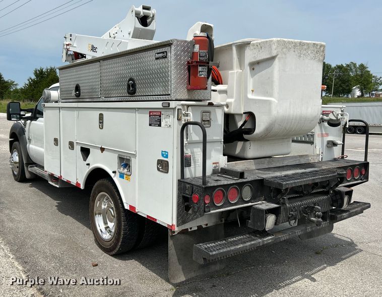 image for item OK9656 2013 Ford F550 Super Duty  bucket truck