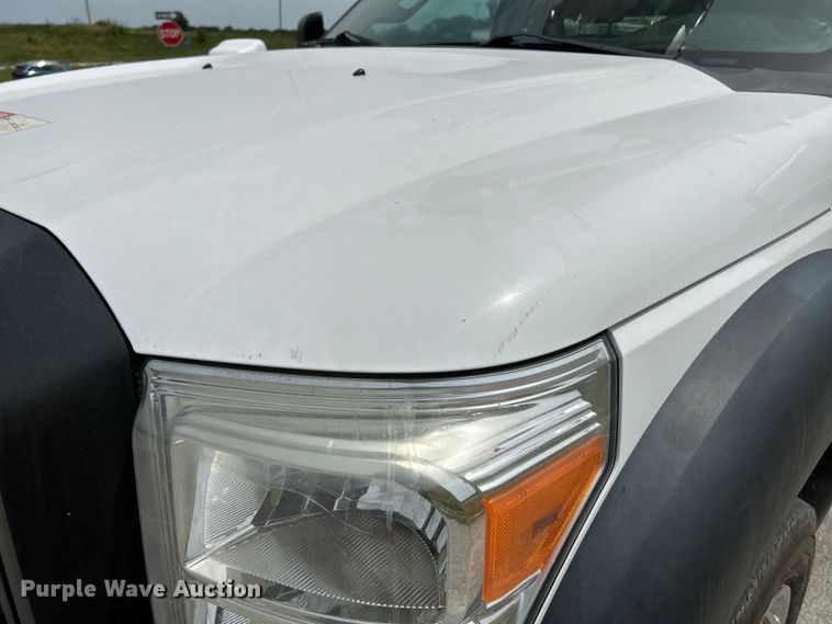 image for item OK9656 2013 Ford F550 Super Duty  bucket truck