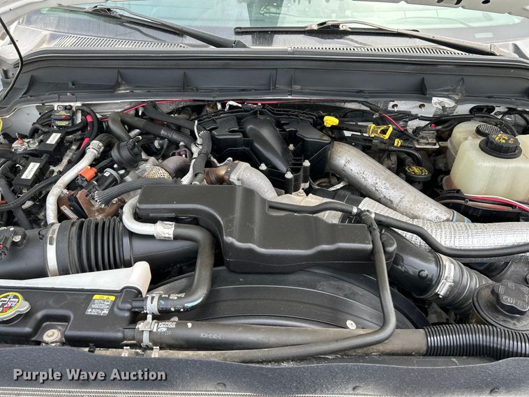 image for item OK9656 2013 Ford F550 Super Duty  bucket truck