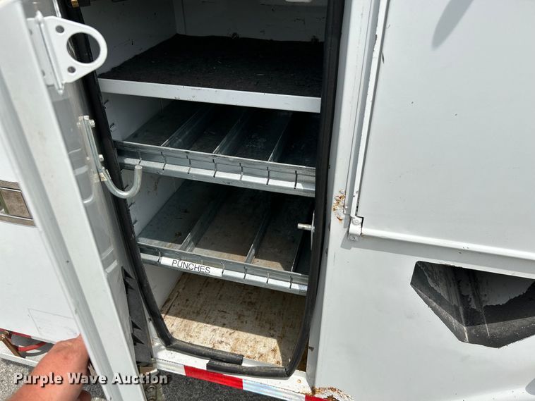 image for item OK9656 2013 Ford F550 Super Duty  bucket truck