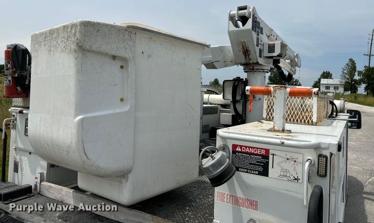 image for item OK9656 2013 Ford F550 Super Duty  bucket truck