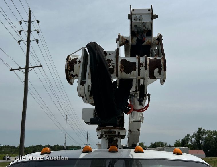 image for item OK9656 2013 Ford F550 Super Duty  bucket truck