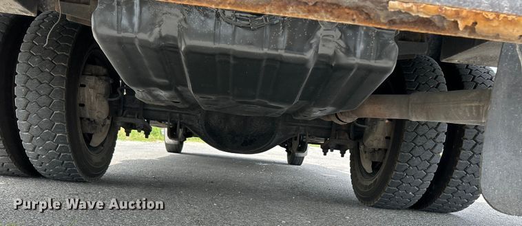 image for item OK9656 2013 Ford F550 Super Duty  bucket truck