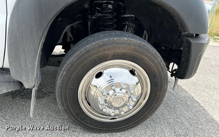 image for item OK9656 2013 Ford F550 Super Duty  bucket truck