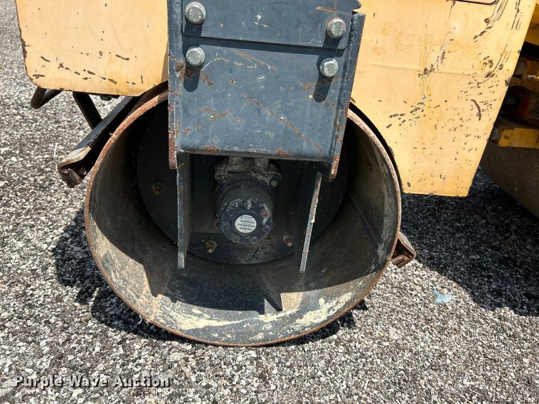 image for item OK9673 2004 Stone WP3100  double drum vibratory roller