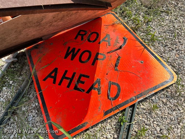 image for item OK9677 Road safety equipment