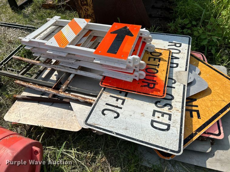 image for item OK9677 Road safety equipment