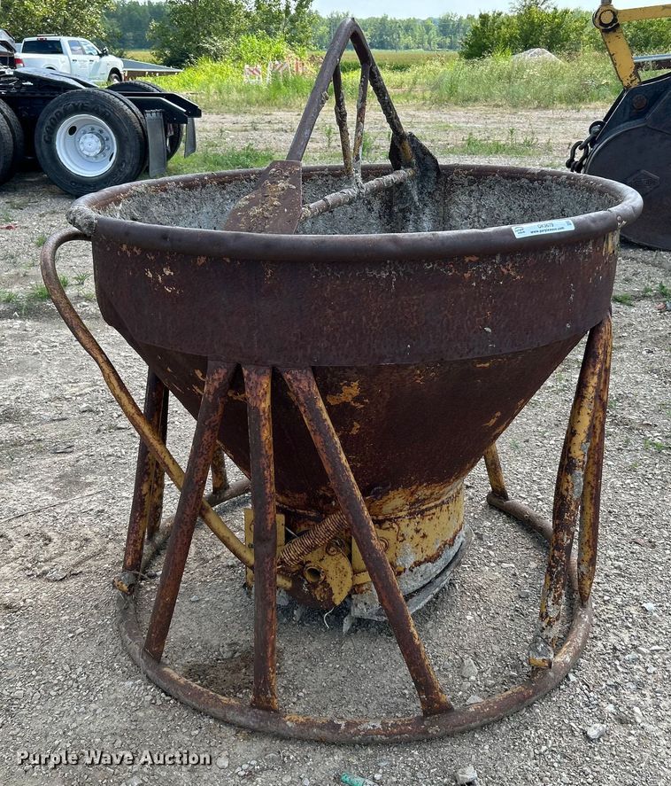 image for item OK9679 Concrete bucket