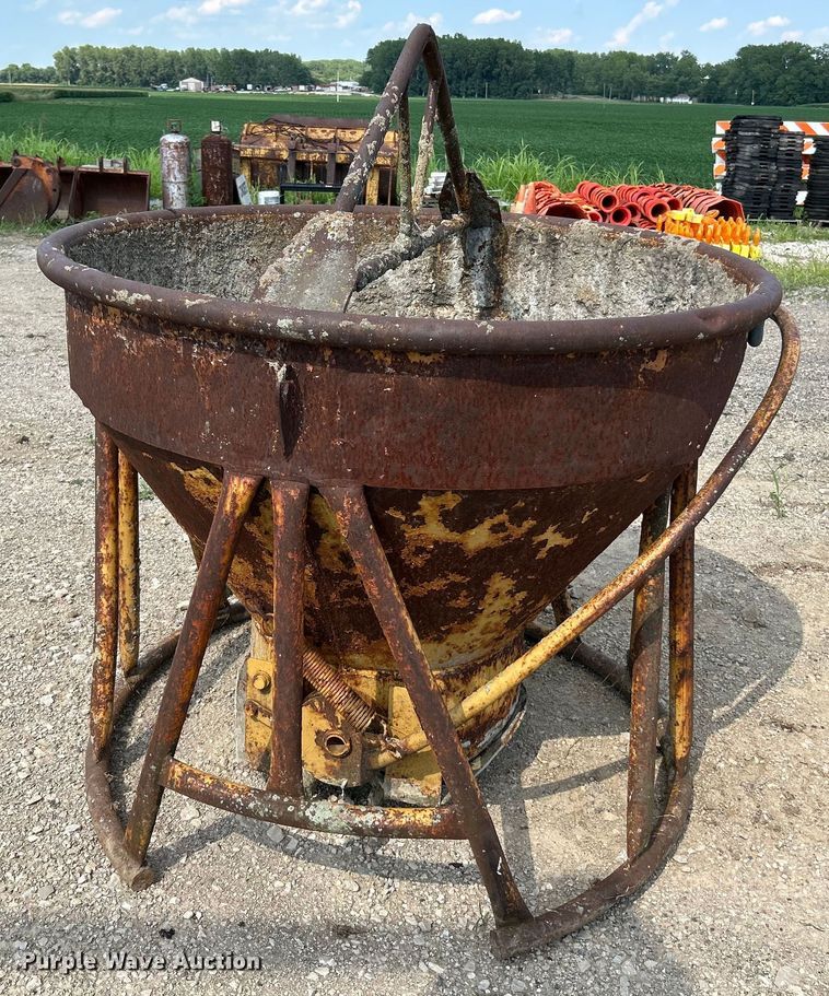 image for item OK9679 Concrete bucket