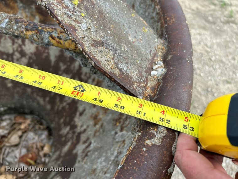 image for item OK9679 Concrete bucket