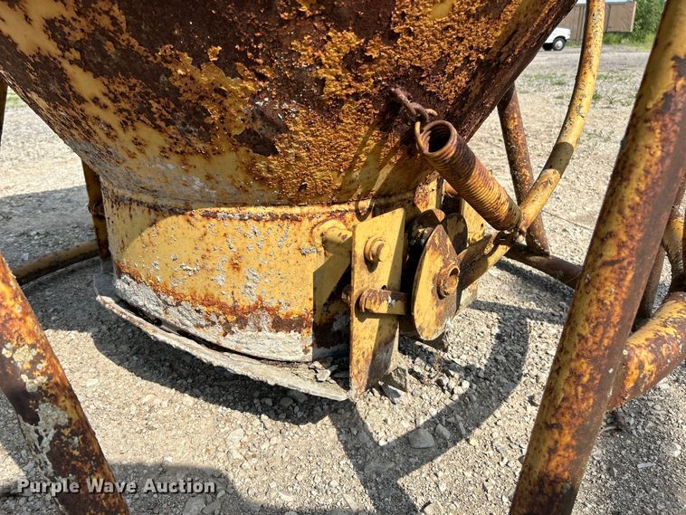 image for item OK9679 Concrete bucket