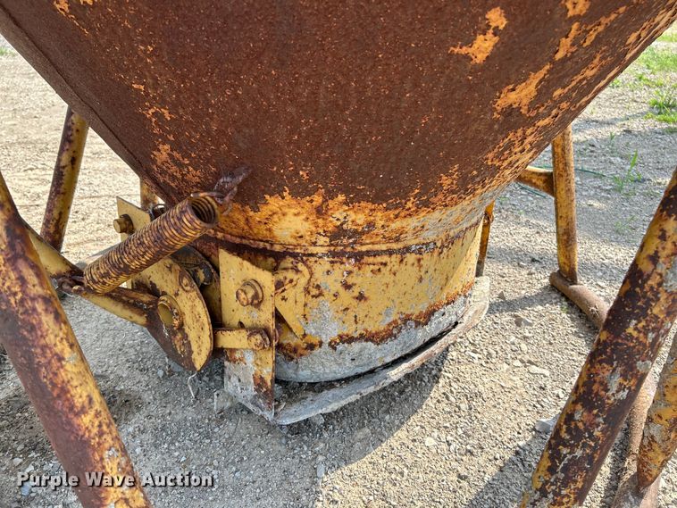 image for item OK9679 Concrete bucket