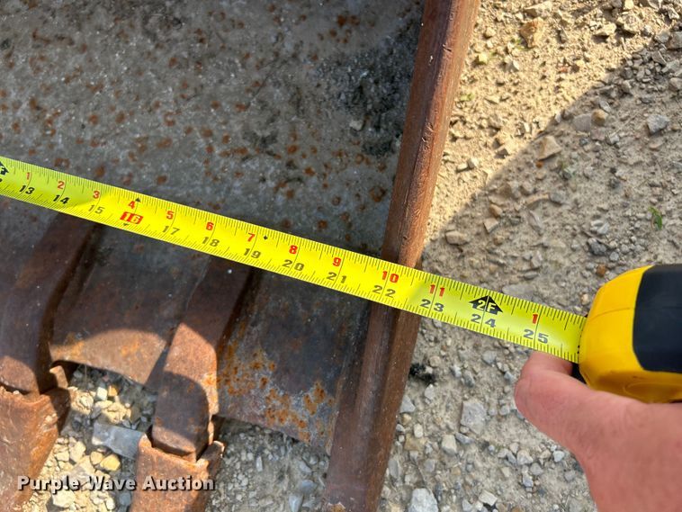 image for item OK9685 (4) backhoe buckets