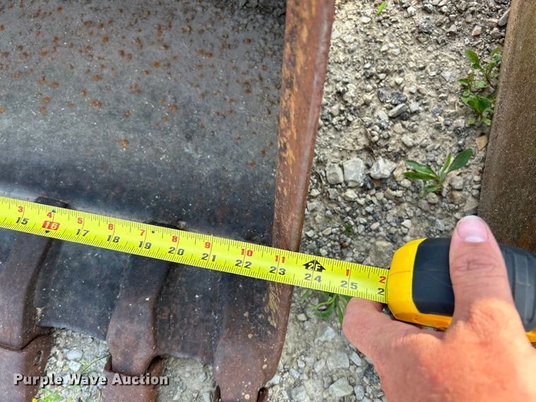 image for item OK9685 (4) backhoe buckets