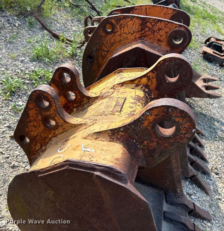 image for item OK9685 (4) backhoe buckets