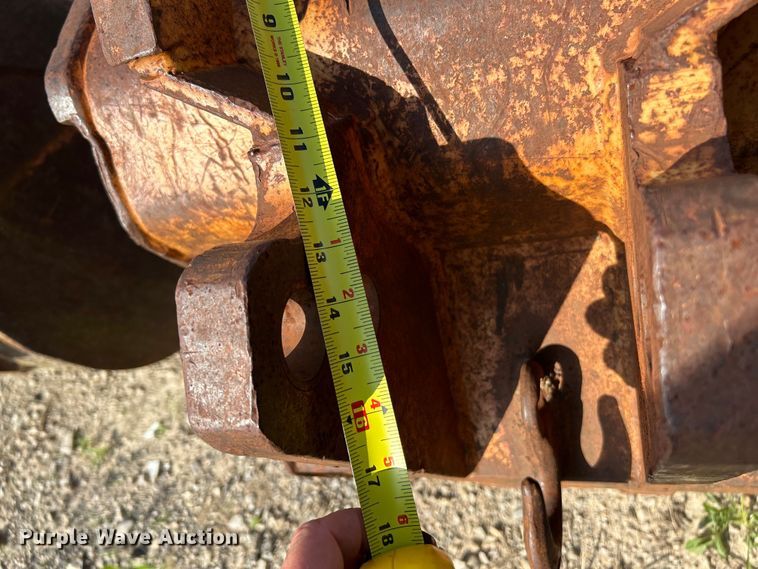 image for item OK9685 (4) backhoe buckets