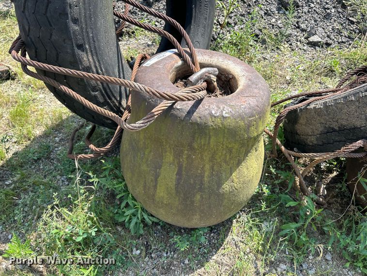 image for item OK9687 (2) wrecking balls