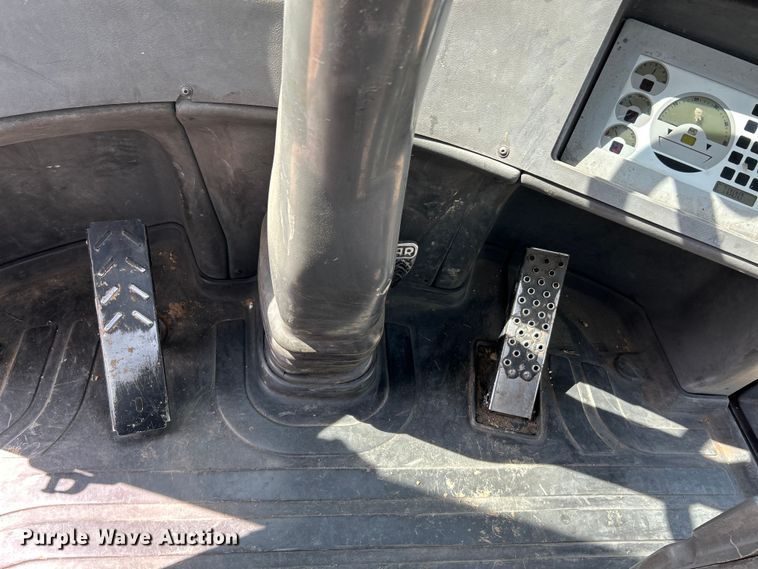 image for item OK9699 2009 John Deere 304J  wheel loader