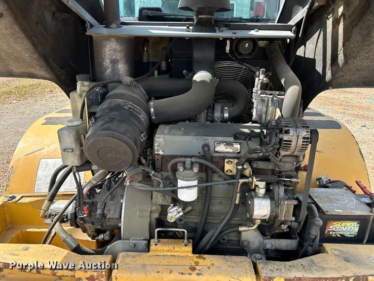 image for item OK9699 2009 John Deere 304J  wheel loader