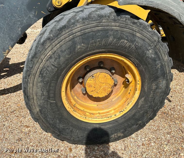 image for item OK9699 2009 John Deere 304J  wheel loader