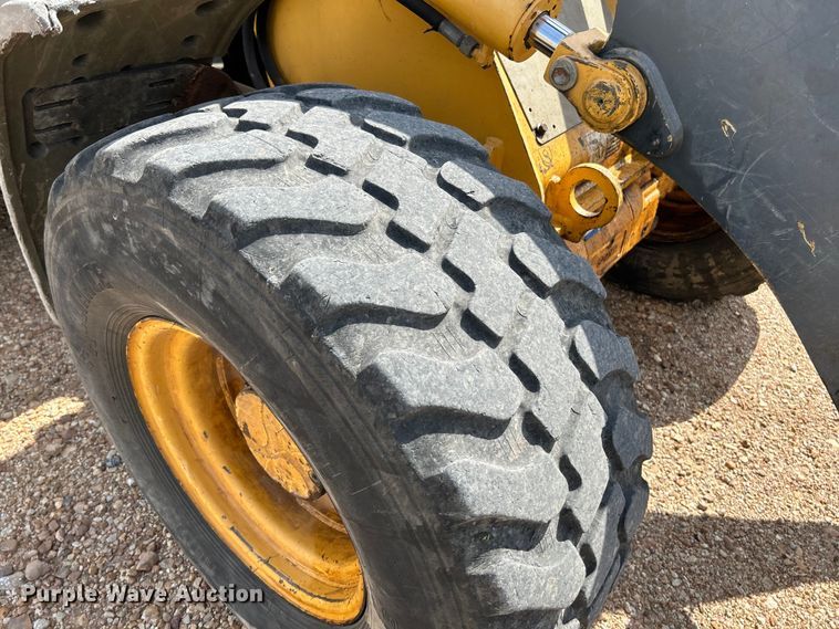 image for item OK9699 2009 John Deere 304J  wheel loader