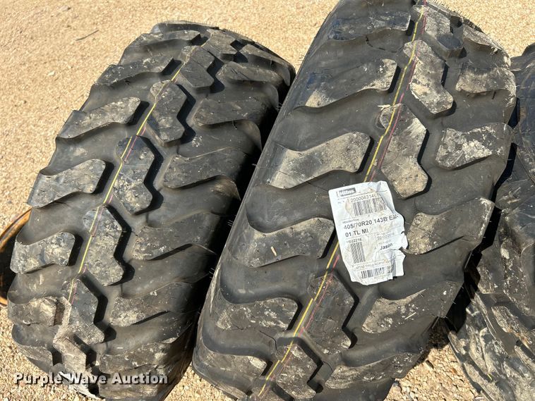 image for item OK9699 2009 John Deere 304J  wheel loader