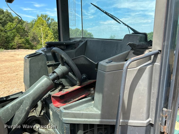 image for item OK9700 2010 John Deere 304J  wheel loader