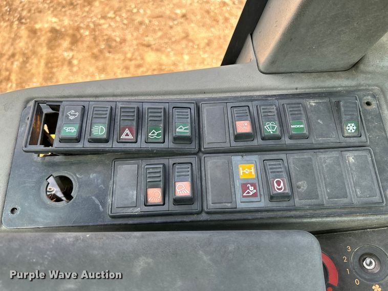 image for item OK9700 2010 John Deere 304J  wheel loader