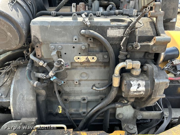 image for item OK9700 2010 John Deere 304J  wheel loader