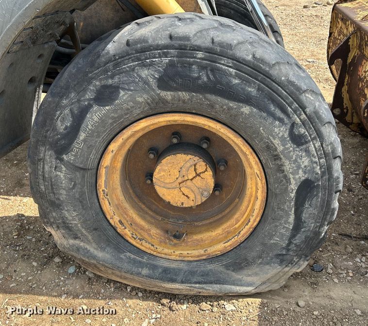 image for item OK9700 2010 John Deere 304J  wheel loader