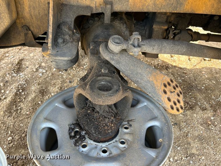 image for item OK9700 2010 John Deere 304J  wheel loader