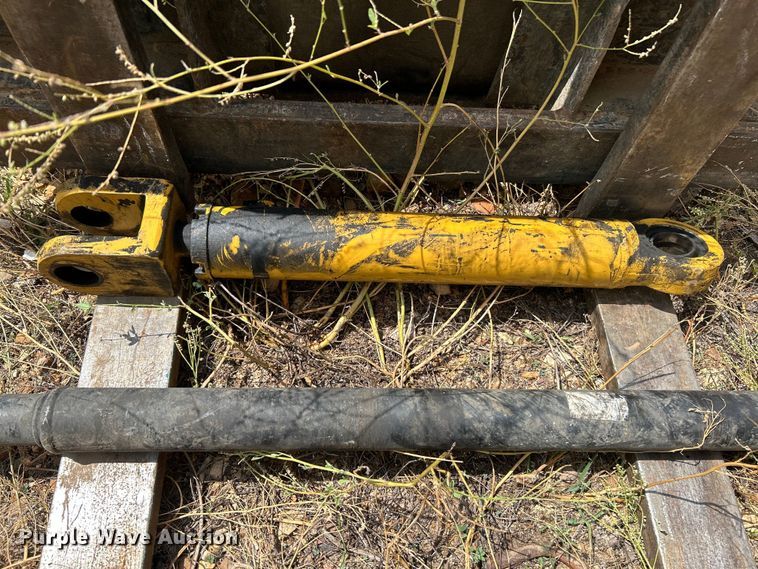 image for item OK9700 2010 John Deere 304J  wheel loader