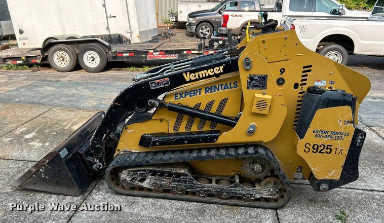 image for item OK9711 2020 Vermeer S925TX  compact utility loader