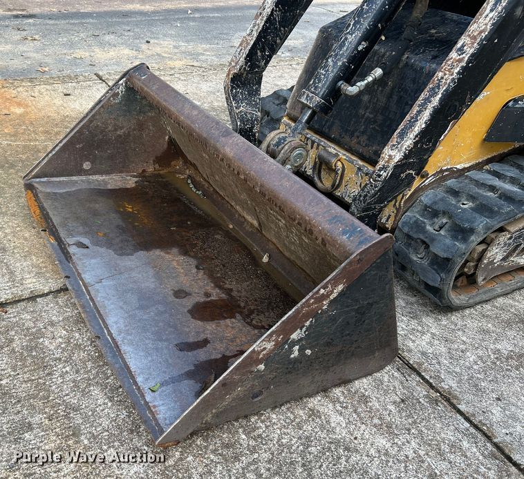 image for item OK9711 2020 Vermeer S925TX  compact utility loader