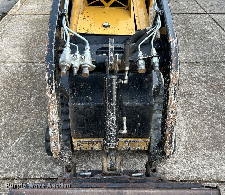 image for item OK9711 2020 Vermeer S925TX  compact utility loader