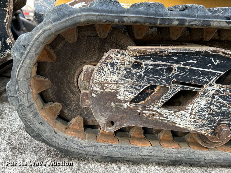 image for item OK9711 2020 Vermeer S925TX  compact utility loader