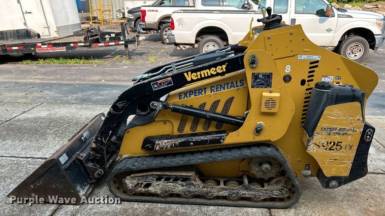 image for item OK9713 2020 Vermeer S925TX  compact utility loader