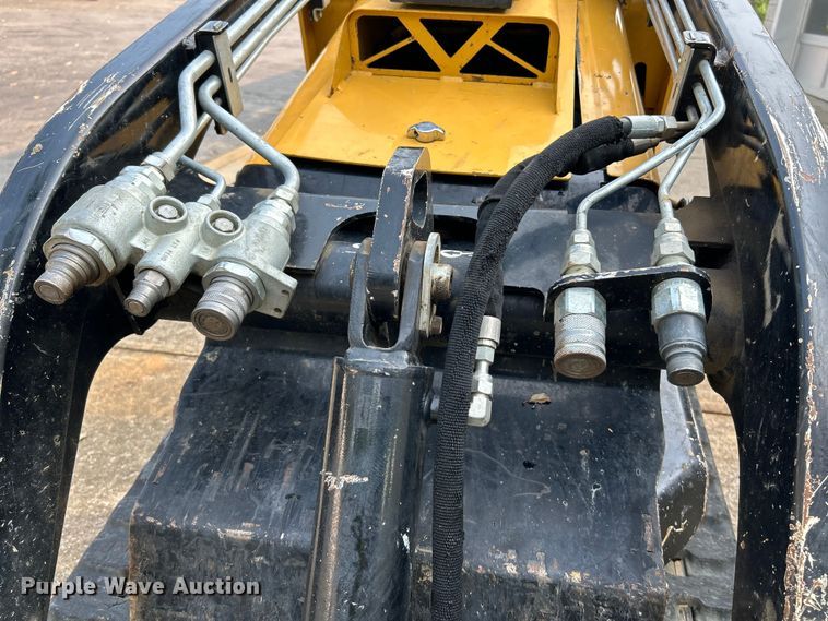 image for item OK9713 2020 Vermeer S925TX  compact utility loader