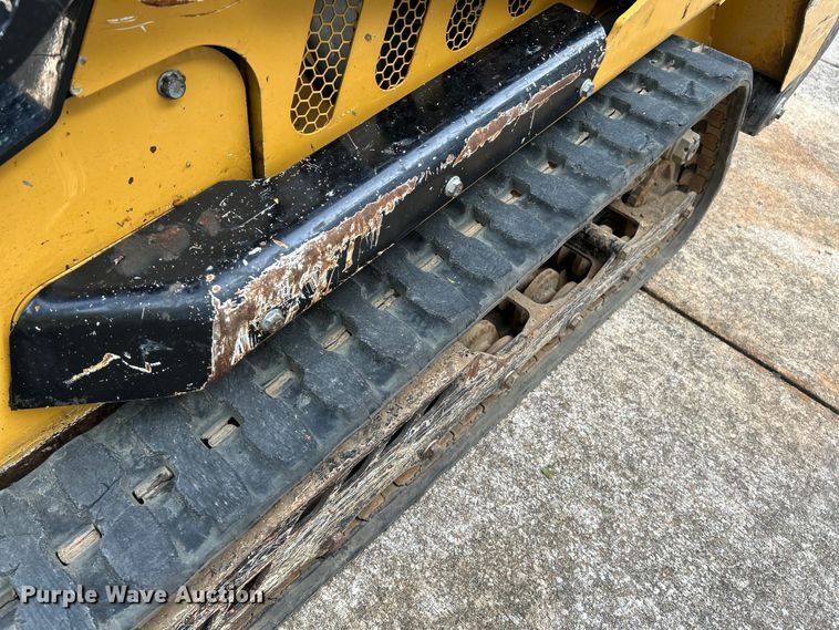 image for item OK9713 2020 Vermeer S925TX  compact utility loader