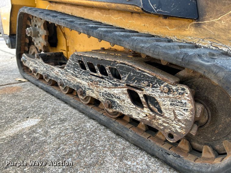 image for item OK9713 2020 Vermeer S925TX  compact utility loader