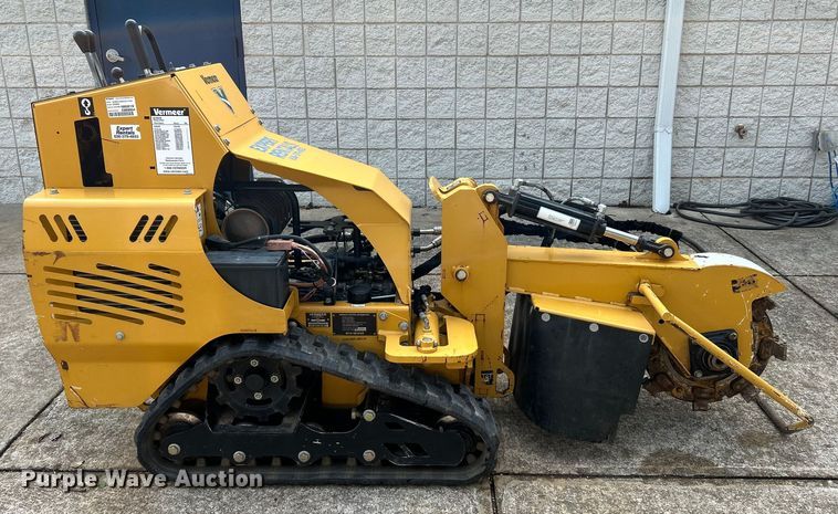 image for item OK9715 2020 Vermeer SC30TX  stump grinder